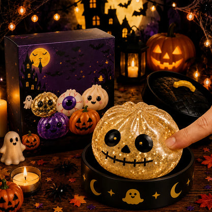 Size chart: Halloween squishy 8.5 cm orange jack-o'-lantern on a 10 cm stand next to a 10x10x6 cm gift box